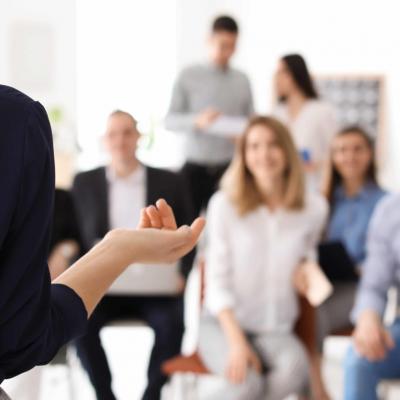 Formation de formateur 700x365 scaled